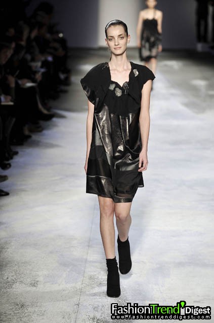 Hussein Chalayan 08ﶬDƬ
