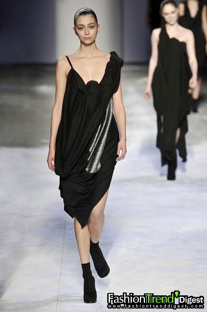 Hussein Chalayan 08ﶬDƬ