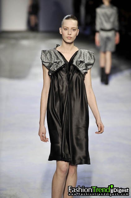 Hussein Chalayan 08ﶬDƬ