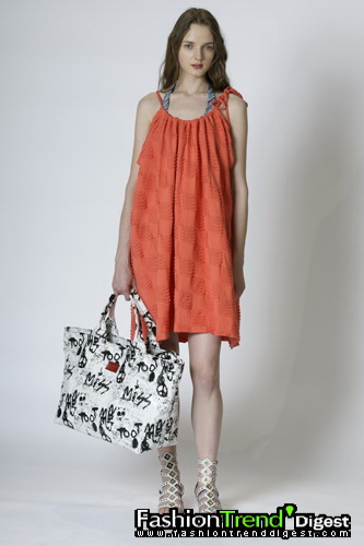 Marc by Marc Jacobs 09ĸDƬ