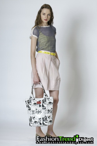 Marc by Marc Jacobs 09ĸDƬ