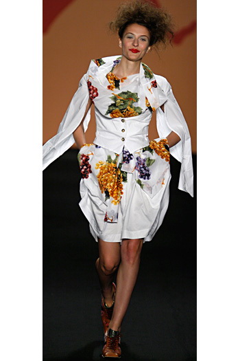  Vivienne Westwood 09ĸDƬ