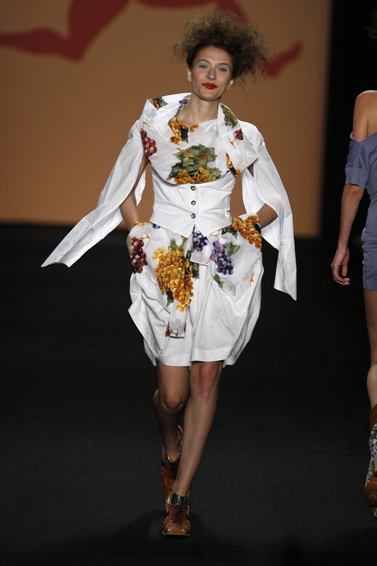  Vivienne Westwood 09ĸDƬ