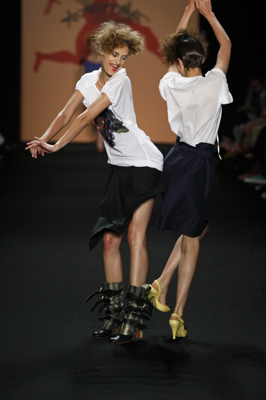  Vivienne Westwood 09ĸDƬ