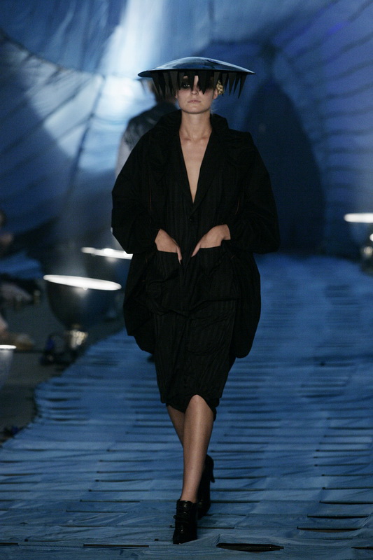  Henrik Vibskov 09ĸDƬ