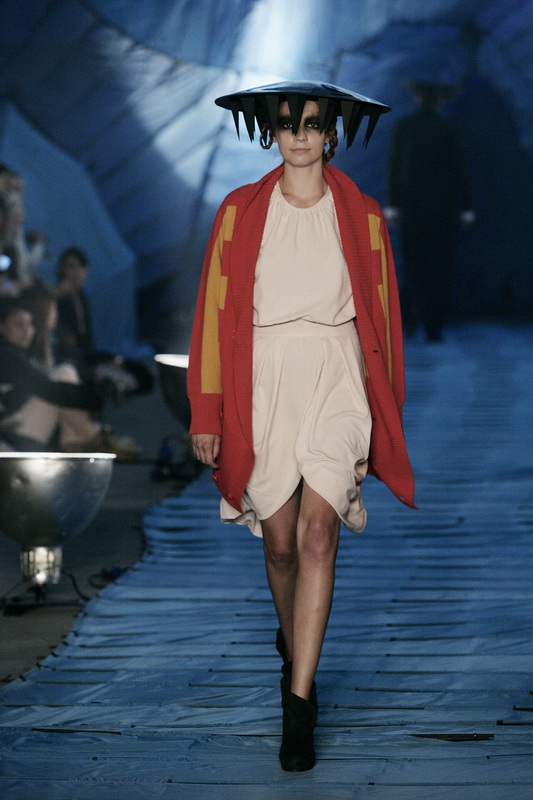  Henrik Vibskov 09ĸDƬ