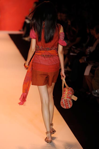Anna Sui 09ĸDƬ