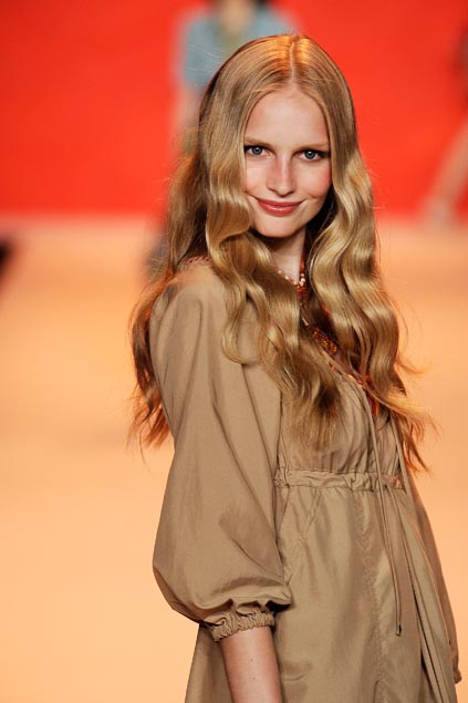 Anna Sui 09ĸDƬ