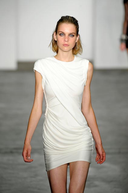 Alexander Wang 09ĸDƬ