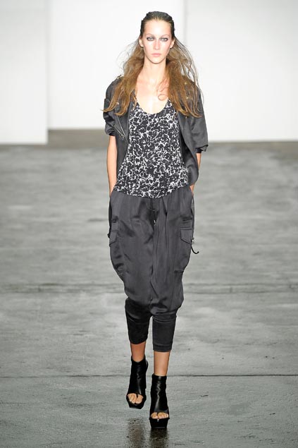 Alexander Wang 09ĸDƬ