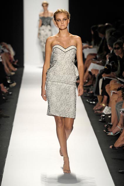 Carolina Herrera 09ĸDƬ