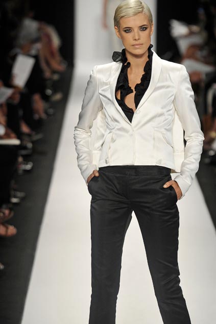 Carolina Herrera 09ĸDƬ
