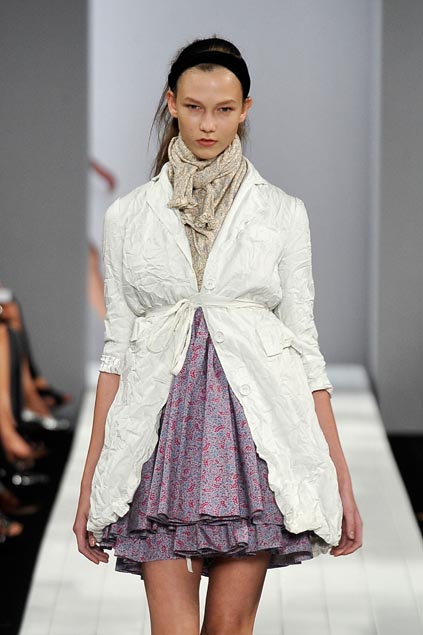 Marc by Marc Jacobs 09ĸDƬ