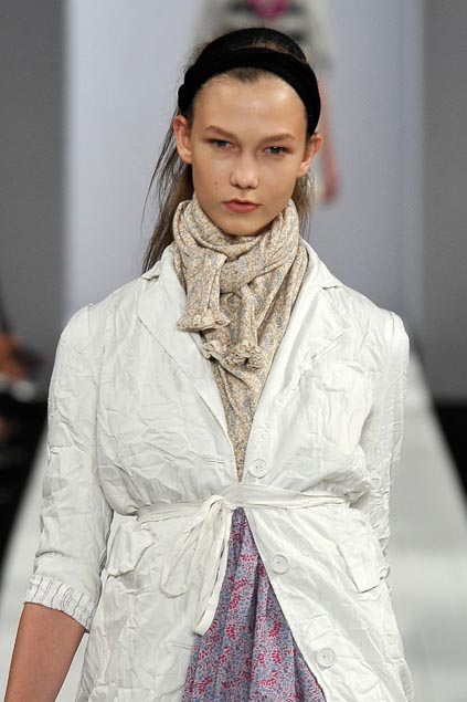 Marc by Marc Jacobs 09ĸDƬ