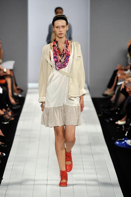 Marc by Marc Jacobs 09ĸDƬ