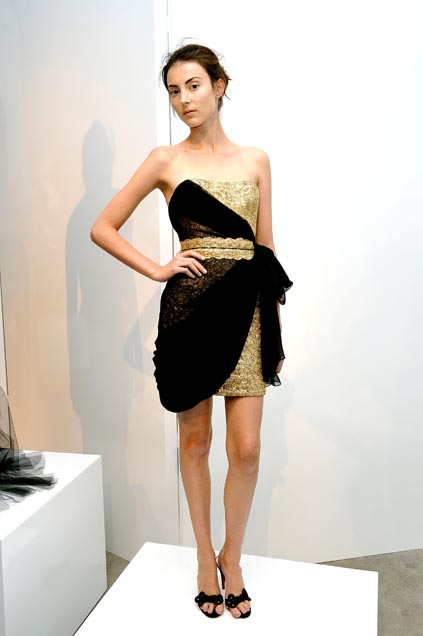Marchesa 09ĸDƬ
