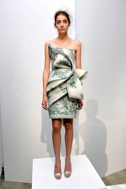 Marchesa 09ĸDƬ
