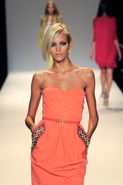 Matthew Williamson 09ĸDƬ