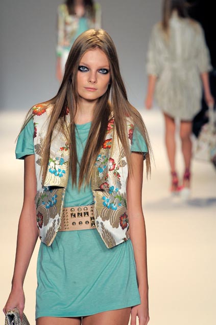 Matthew Williamson 09ĸDƬ