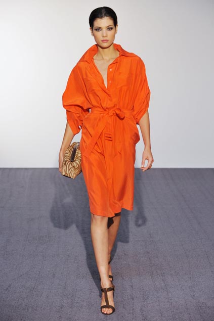 Halston 09ĸDƬ