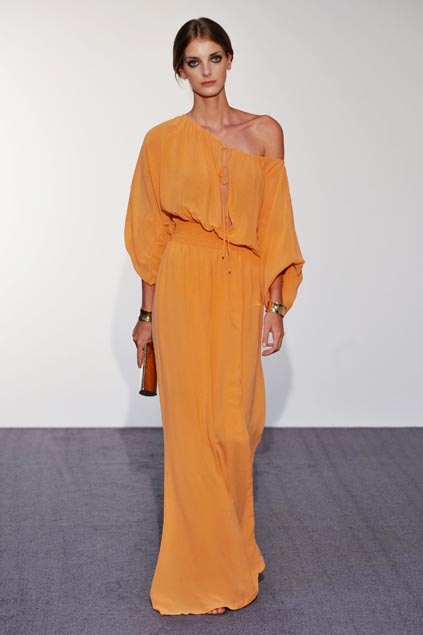 Halston 09ĸDƬ