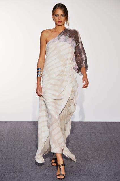 Halston 09ĸDƬ