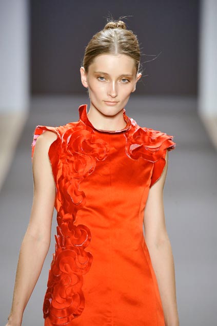 Vivienne Tam 09ĸDƬ