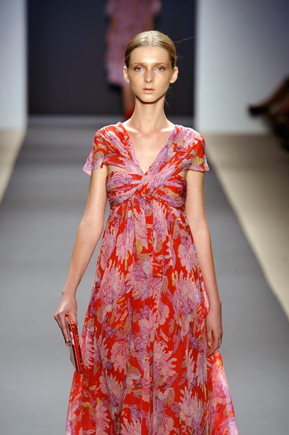 Vivienne Tam 09ĸDƬ