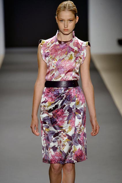 Vivienne Tam 09ĸDƬ
