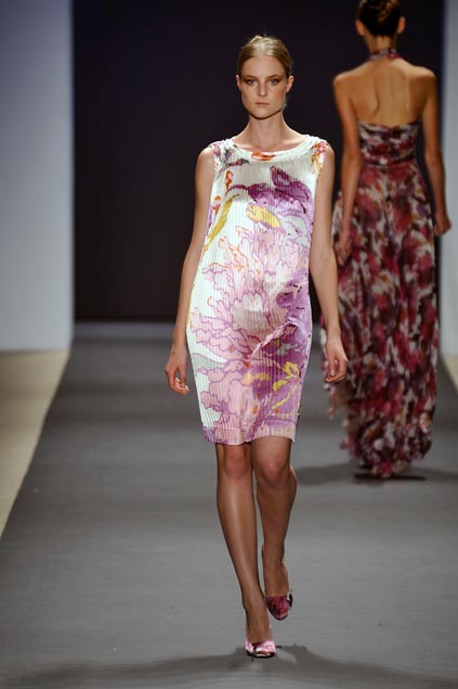 Vivienne Tam 09ĸDƬ