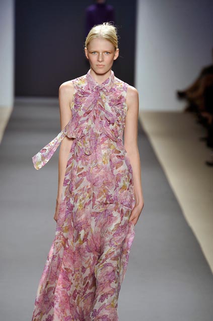 Vivienne Tam 09ĸDƬ