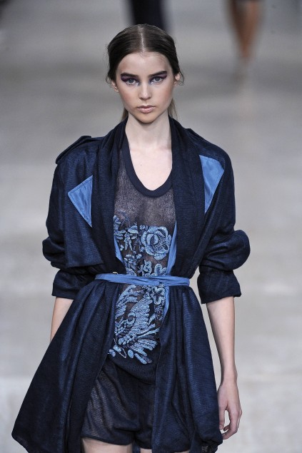 Aquascutum 09ĸDƬ