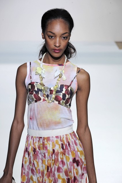 Nicole Farhi 09ĸDƬ