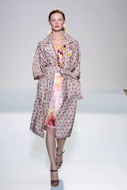 Nicole Farhi 09ĸDƬ