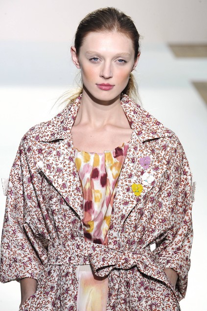 Nicole Farhi 09ĸDƬ