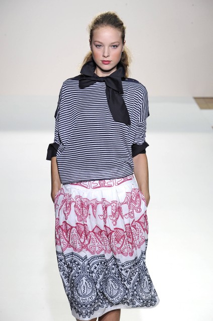 Nicole Farhi 09ĸDƬ