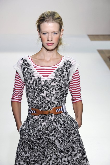 Nicole Farhi 09ĸDƬ