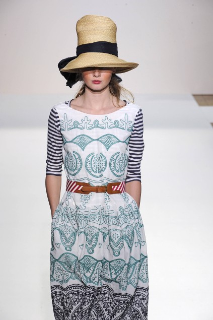 Nicole Farhi 09ĸDƬ