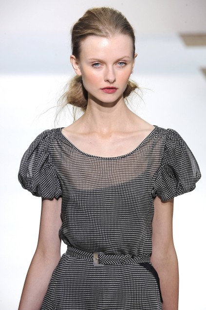 Nicole Farhi 09ĸDƬ