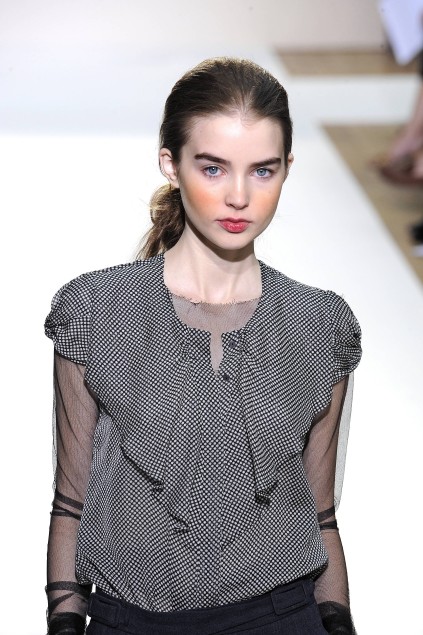 Nicole Farhi 09ĸDƬ