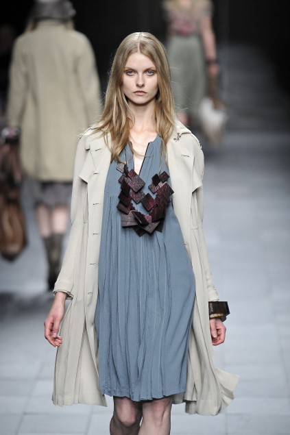 Burberry 09ĸDƬ