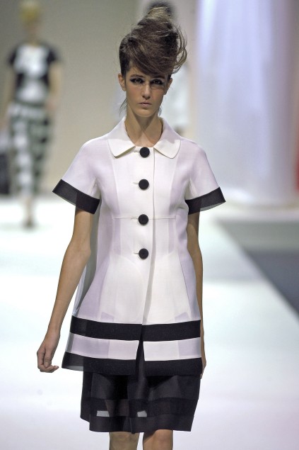 Moschino 09ĸDƬ