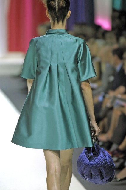Moschino 09ĸDƬ