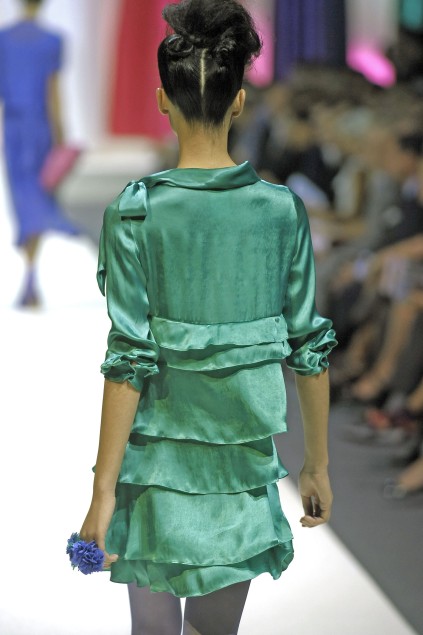 Moschino 09ĸDƬ