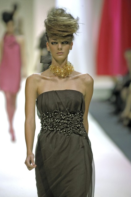 Moschino 09ĸDƬ