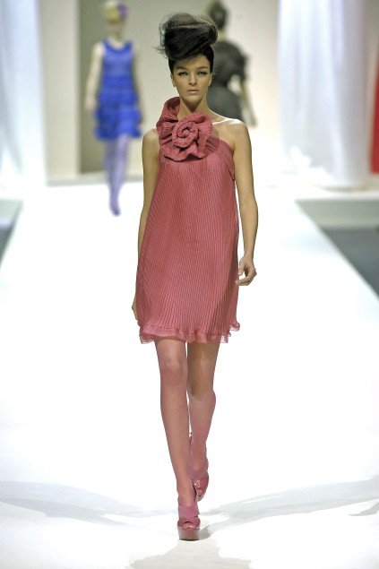 Moschino 09ĸDƬ