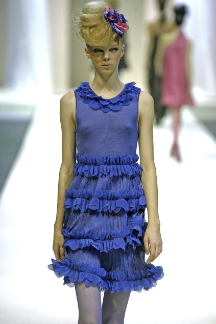 Moschino 09ĸDƬ