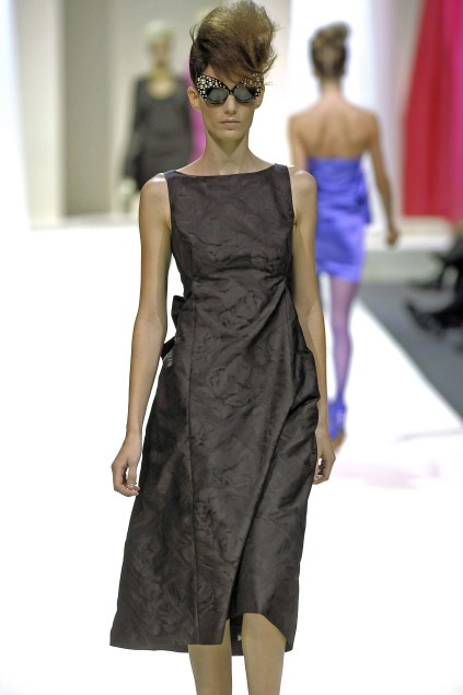 Moschino 09ĸDƬ
