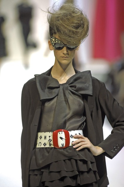 Moschino 09ĸDƬ