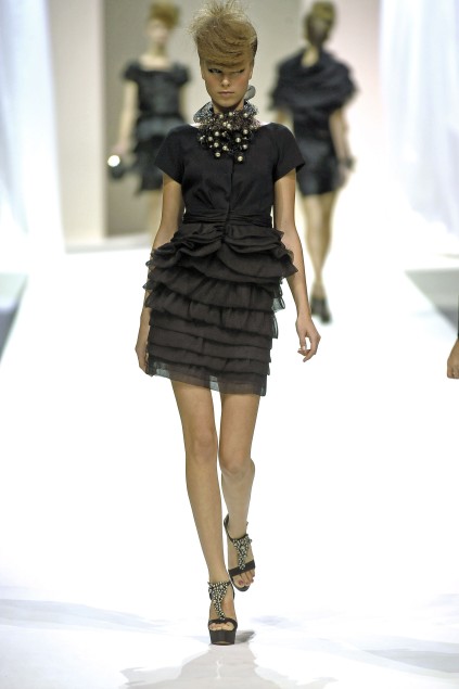 Moschino 09ĸDƬ